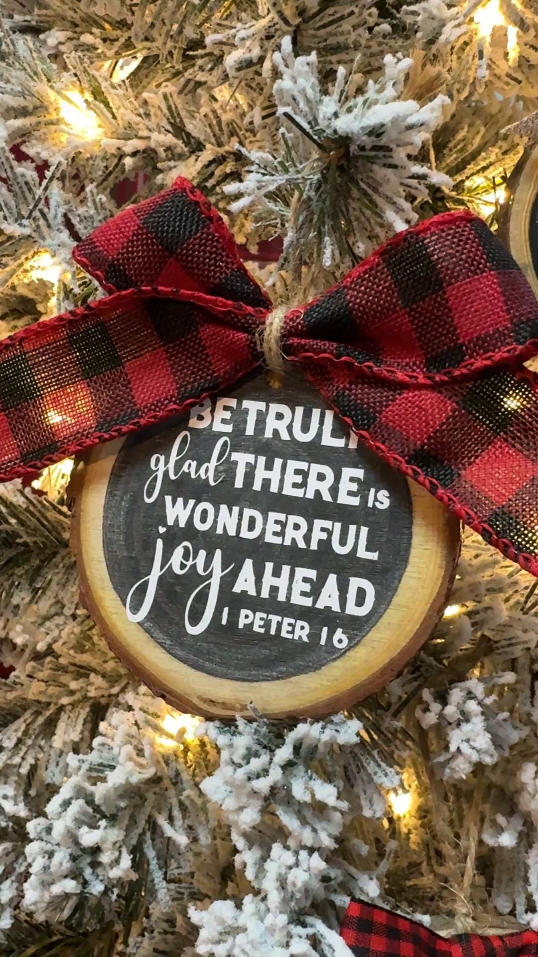 Rustic Wood Slice Christmas Ornament: 'Joy to the World' with Bow