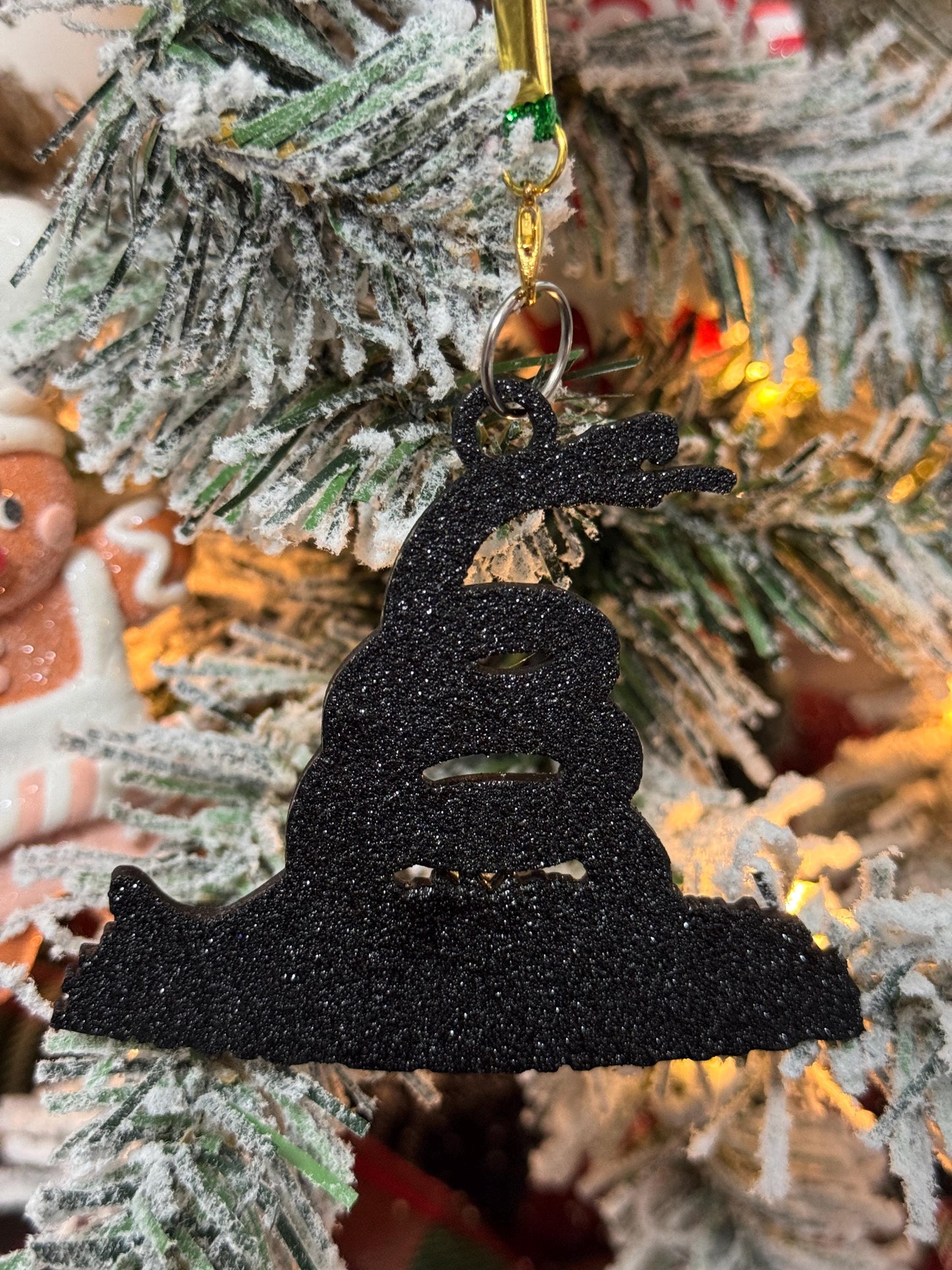 Handmade 'Don't Tread on Me' Snake Ornament: Patriotic Christmas Decor