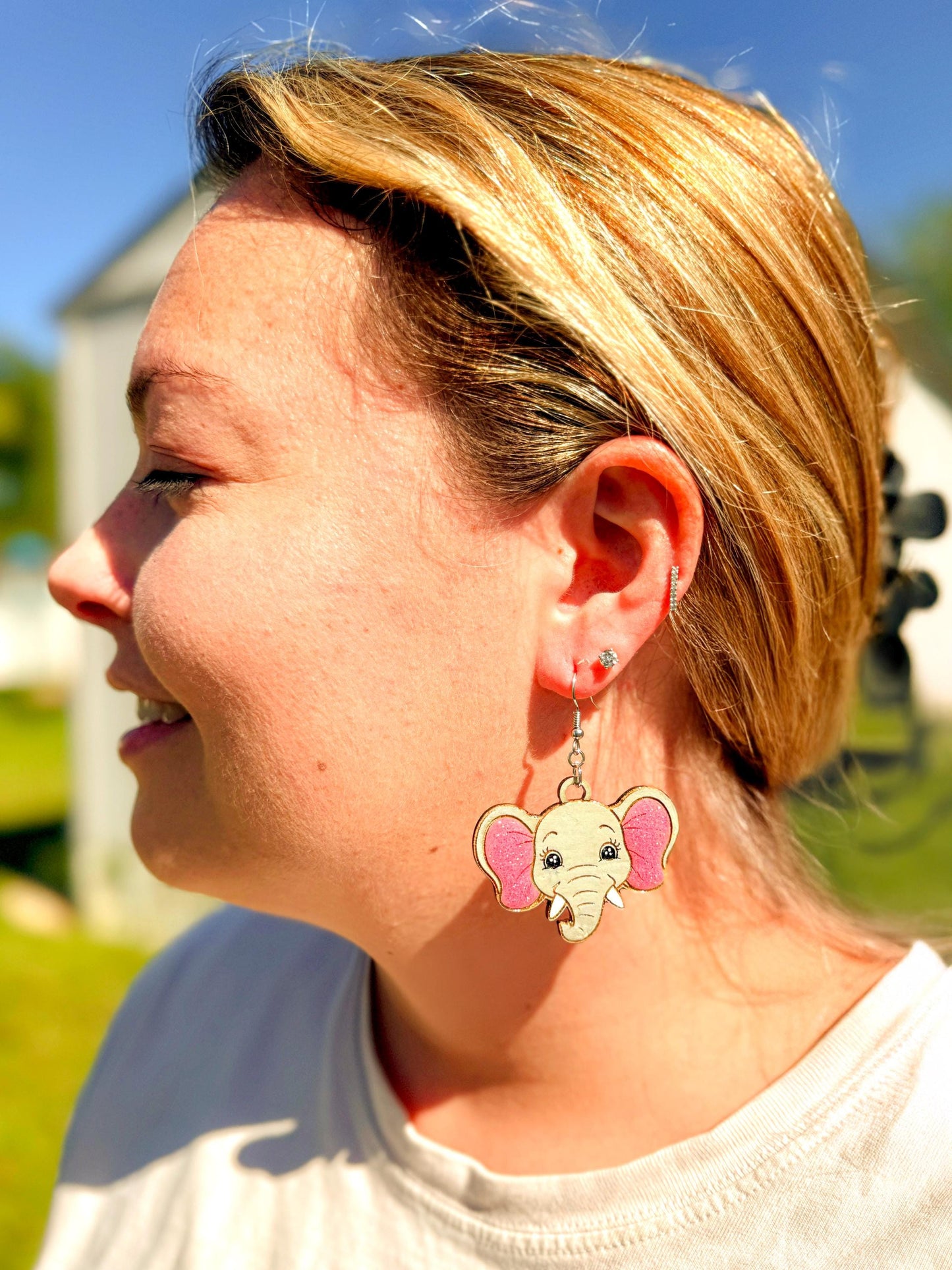 Handmade Elephant Woodcut Earrings – Engraved Detail with Glitter & Resin Pink Ears