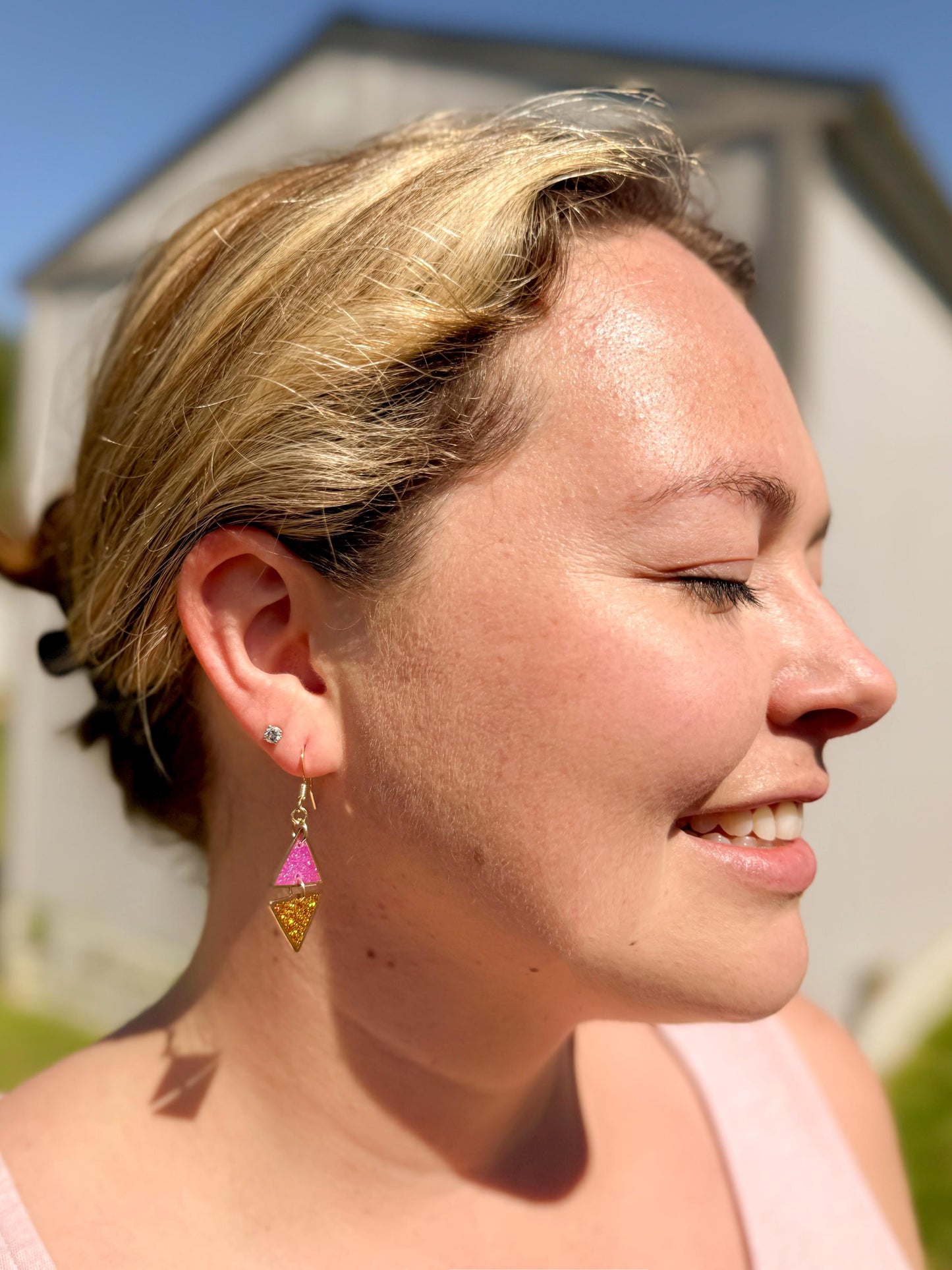 Handcrafted Resin Triangle Earrings – Pink & Gold Glitter, Modern Geometric Design