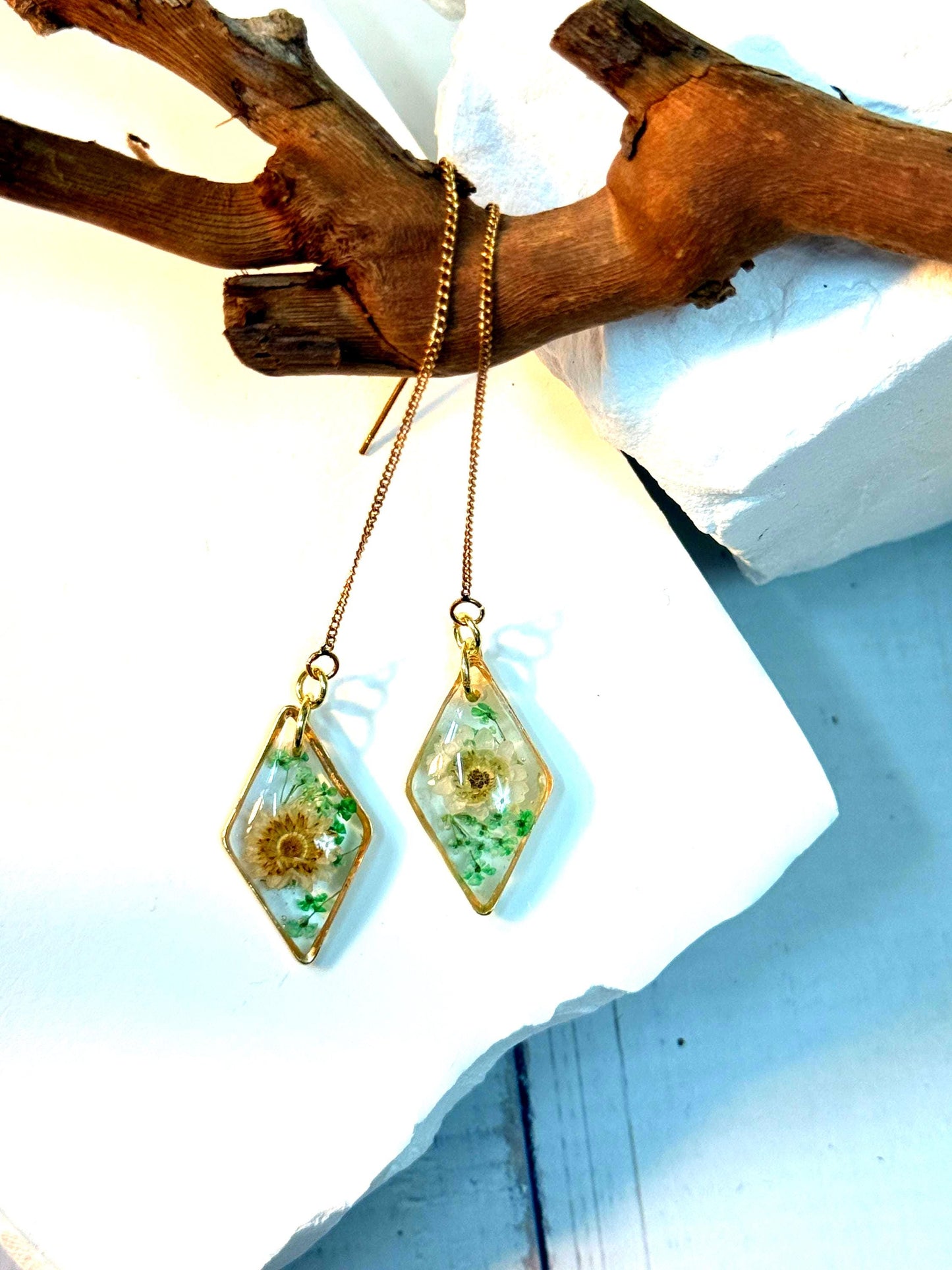 Handmade Diamond Resin Earrings: White Flowers, Gold Threader Chain