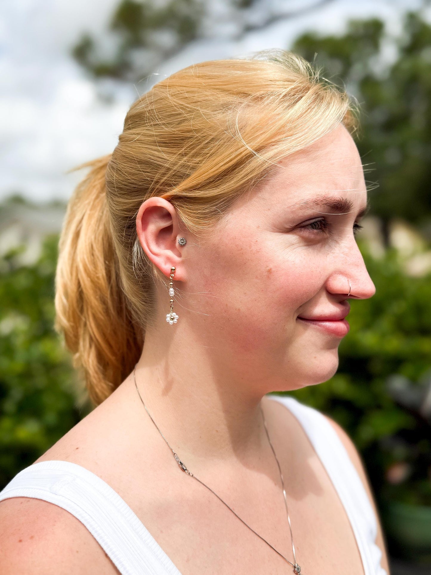 Bride Style Delicate Drop Floral Beaded Earrings – Handmade Pearl Dangle Beaded Jewelry