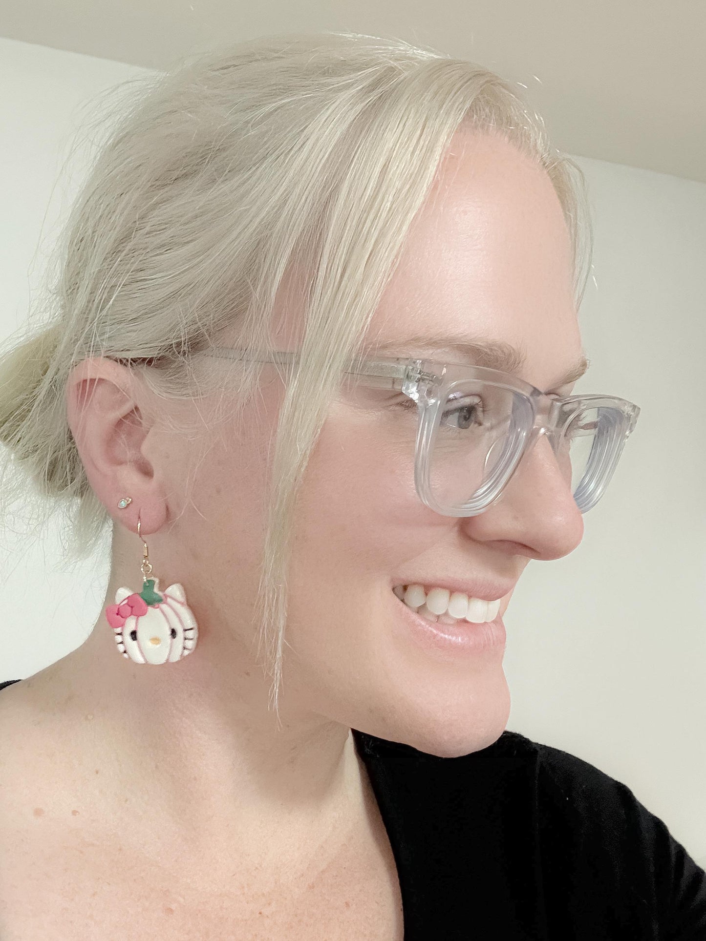Pumpkin Kawaii Kitty Polymer Clay Earrings — Fall & Halloween