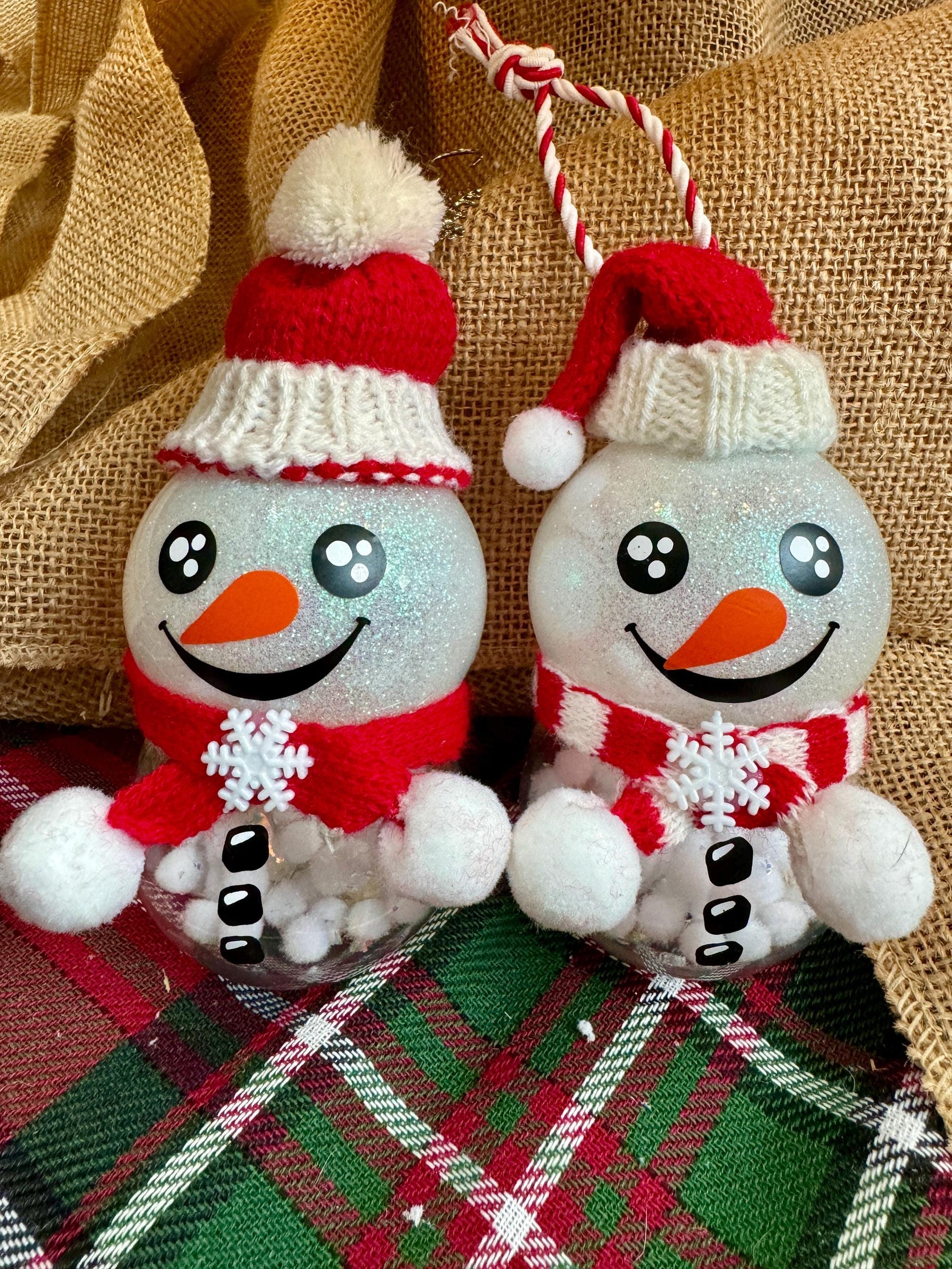 Glitter Snowball Snowman Ornament: Shatterproof Christmas Decor
