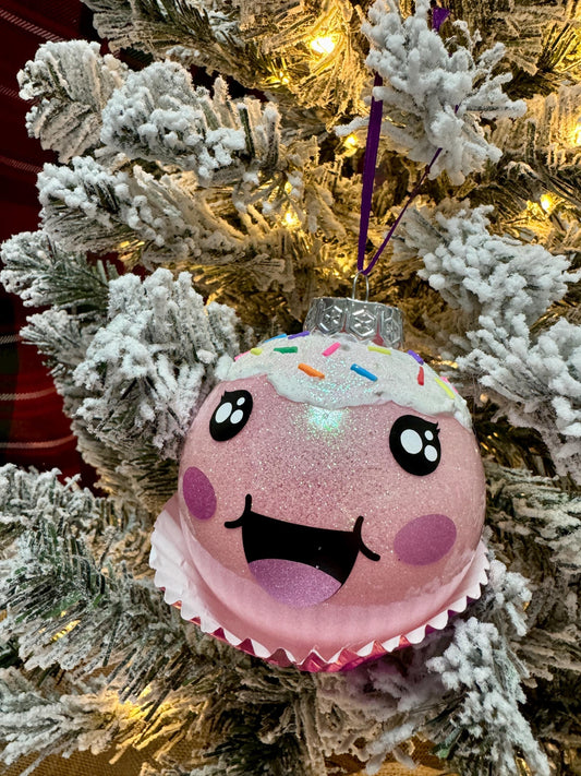 Kawaii Cupcake Christmas Ornament: Glitter Globe Bauble Tree Decor