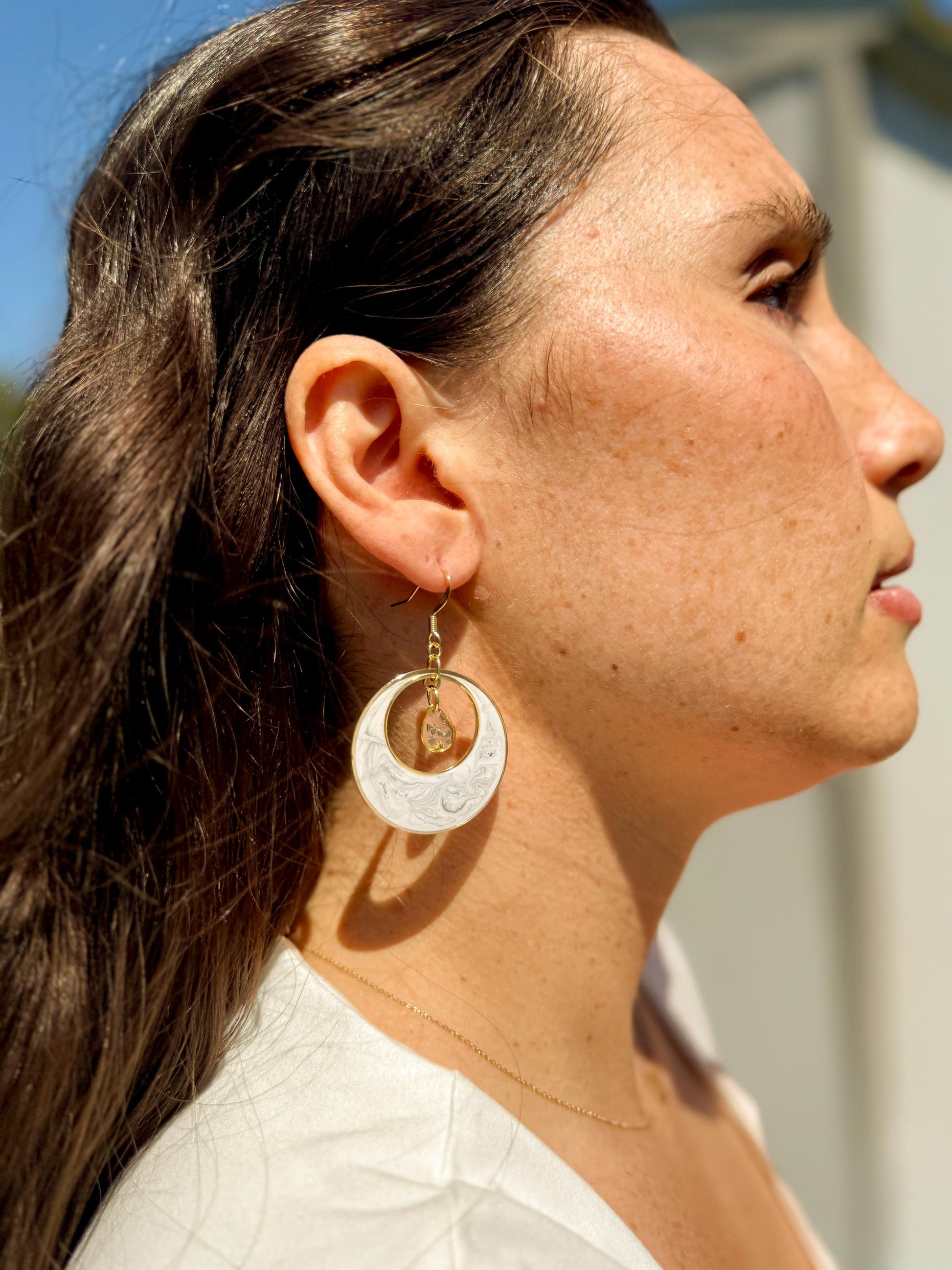 Handmade Swirl Resin Hoop Earrings – Modern Marble Design with Gold Accents