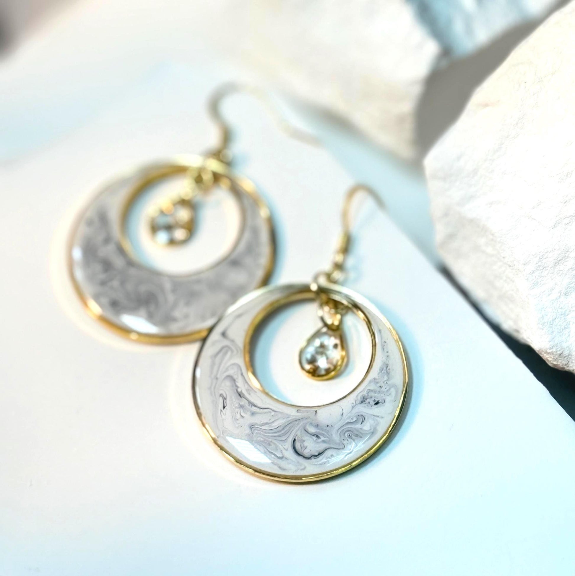 Handmade Swirl Resin Hoop Earrings – Modern Marble Design with Gold Accents