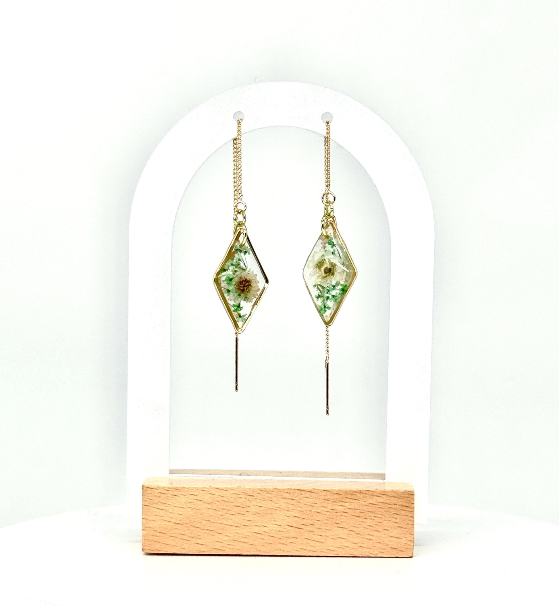 Handmade Diamond Resin Earrings: White Flowers, Gold Threader Chain