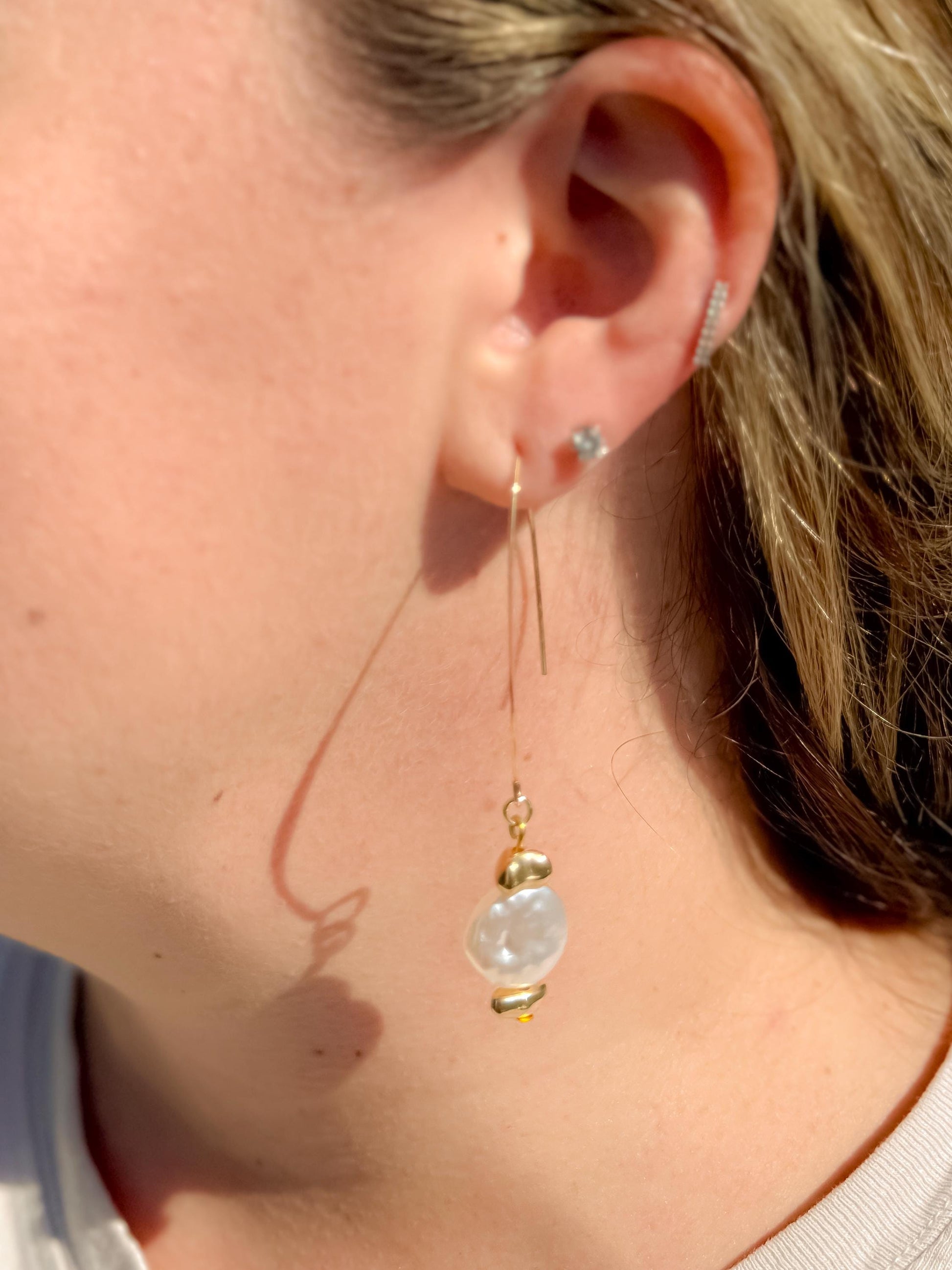 Handcrafted Gold-Tone Pearl Drop Earrings: Elegant Dangle Jewelry