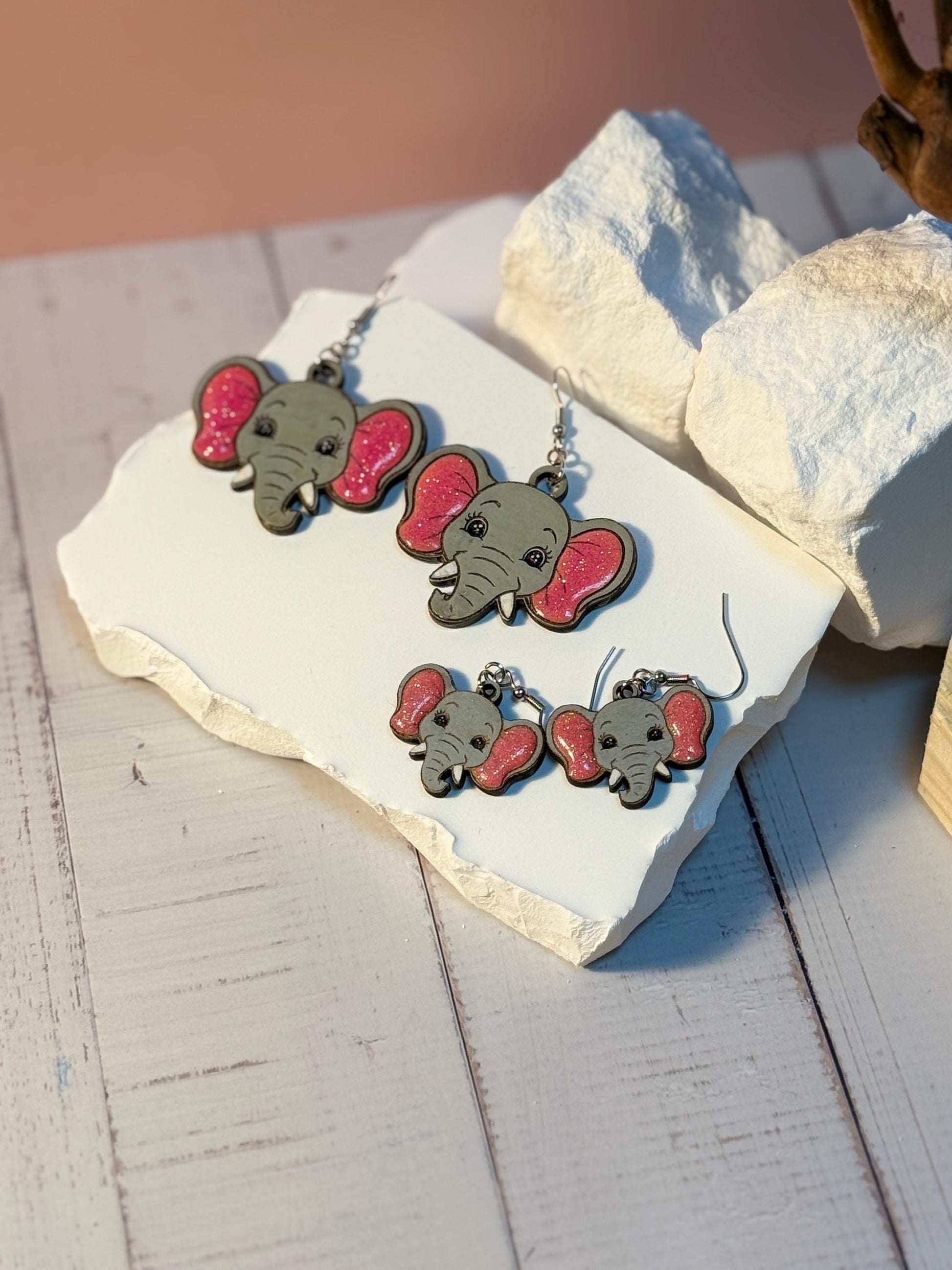 Handmade Elephant Woodcut Earrings – Engraved Detail with Glitter & Resin Pink Ears