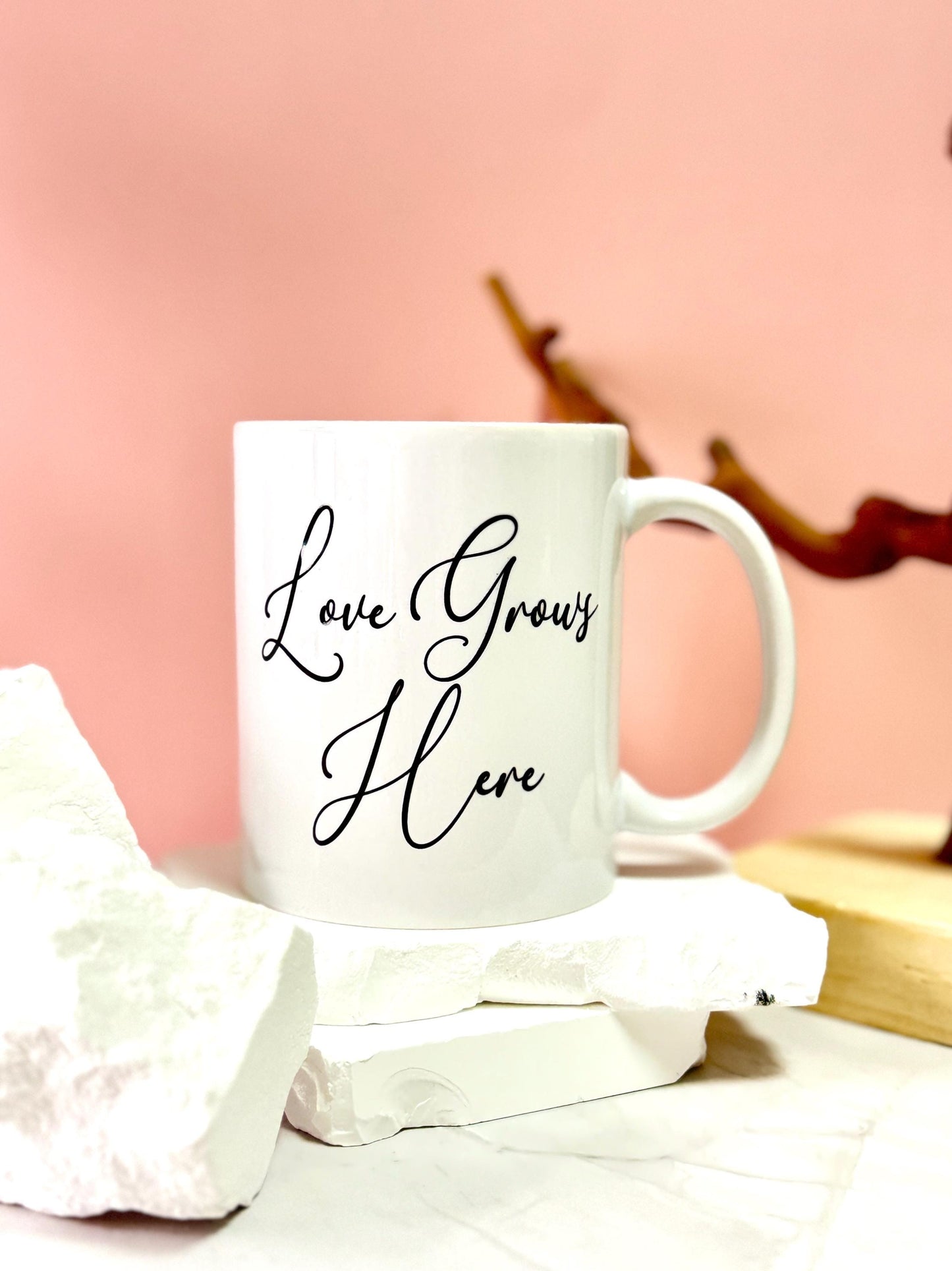 Personalized Mama's Garden Mug: Birth Month Flower Watercolor Design