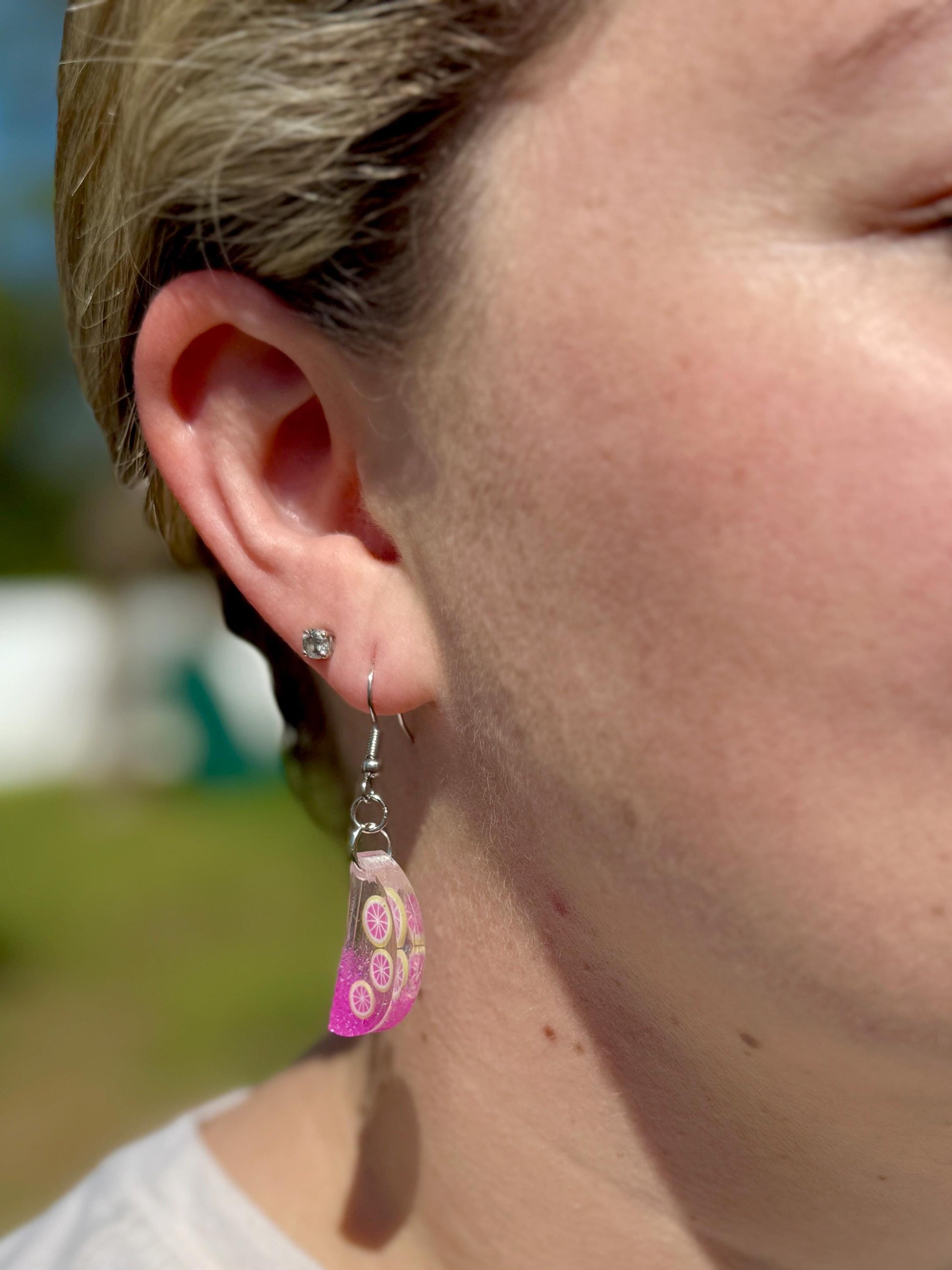 Handcrafted Pink Citrus Resin Earrings – Glittery Fruit Slice Dangles