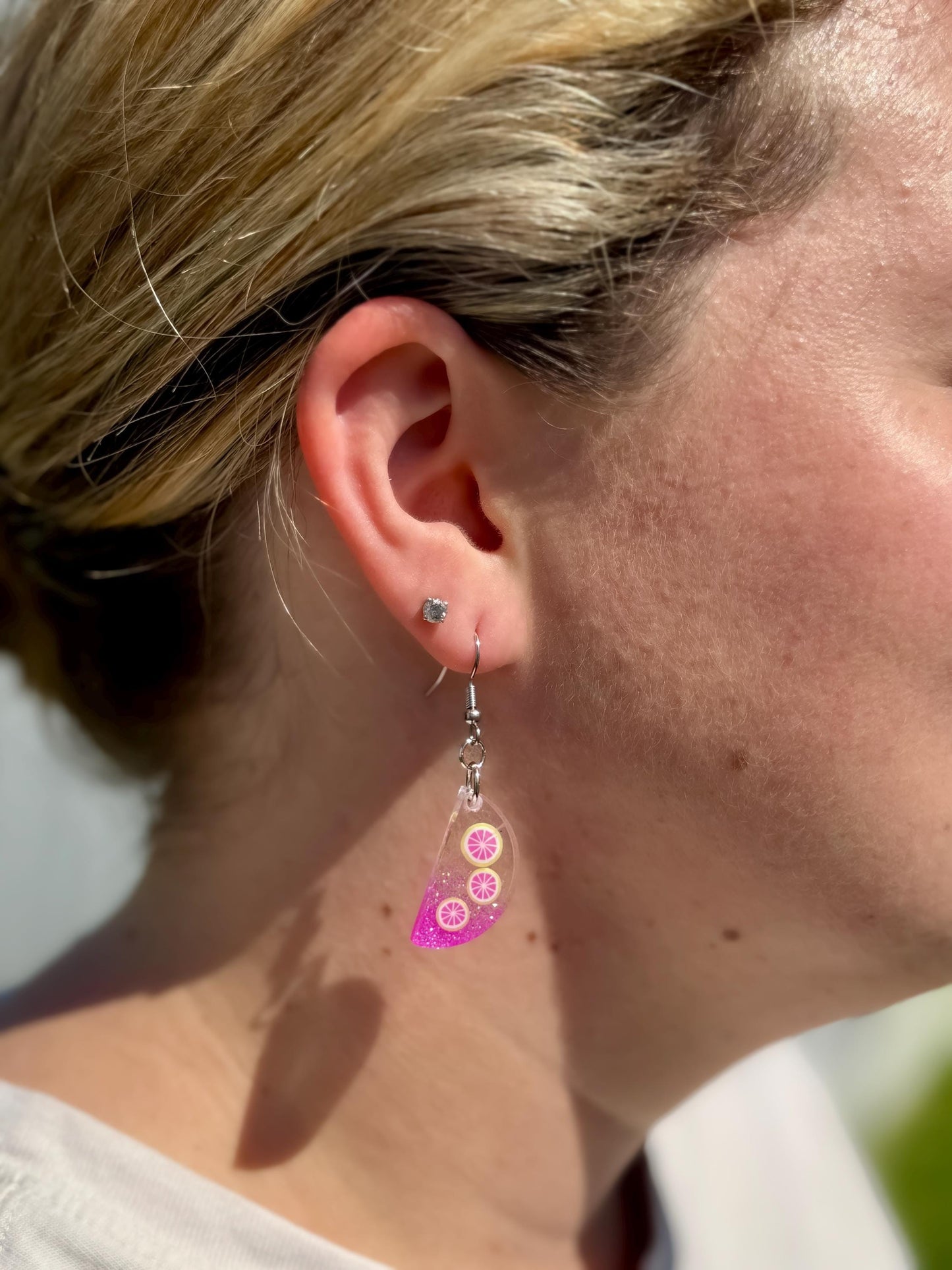 Handcrafted Pink Citrus Resin Earrings – Glittery Fruit Slice Dangles