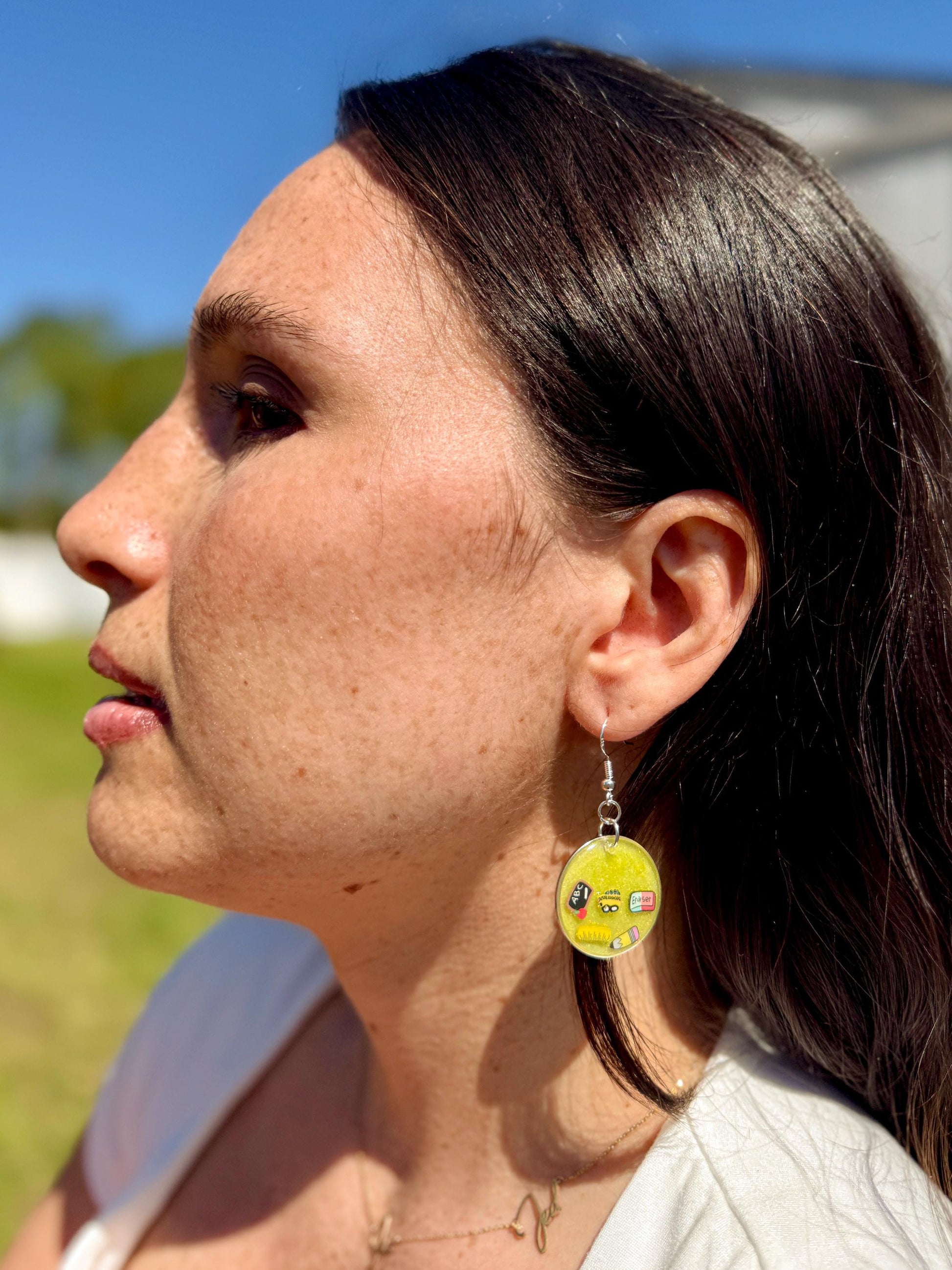 Cheerful Fun Teacher Appreciation Earrings – Sparkling Yellow Glitter & School Dangles