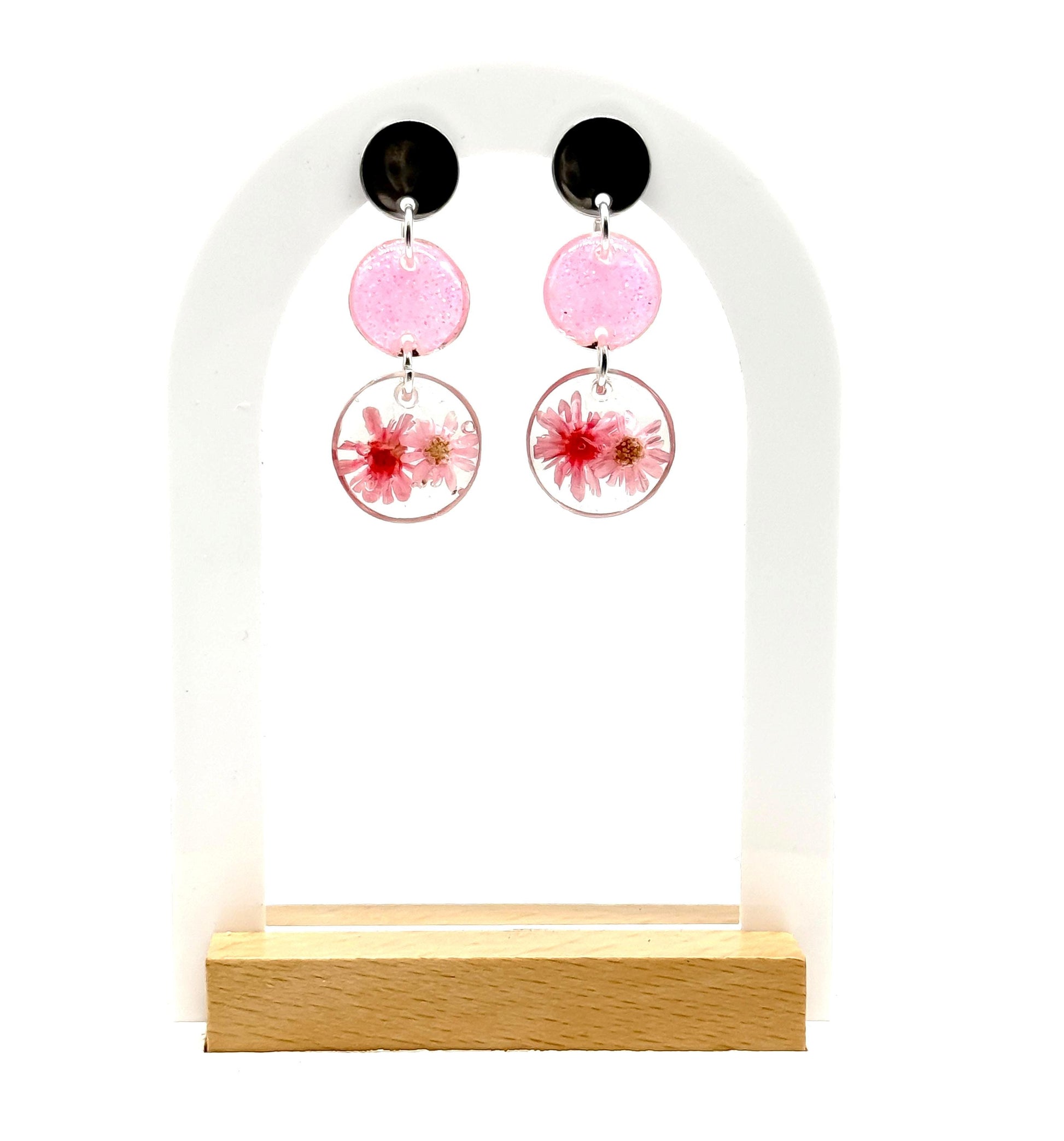 Tiny Dried Pressed Flowers Circle Earrings – Dainty Silver Studs with pink resin