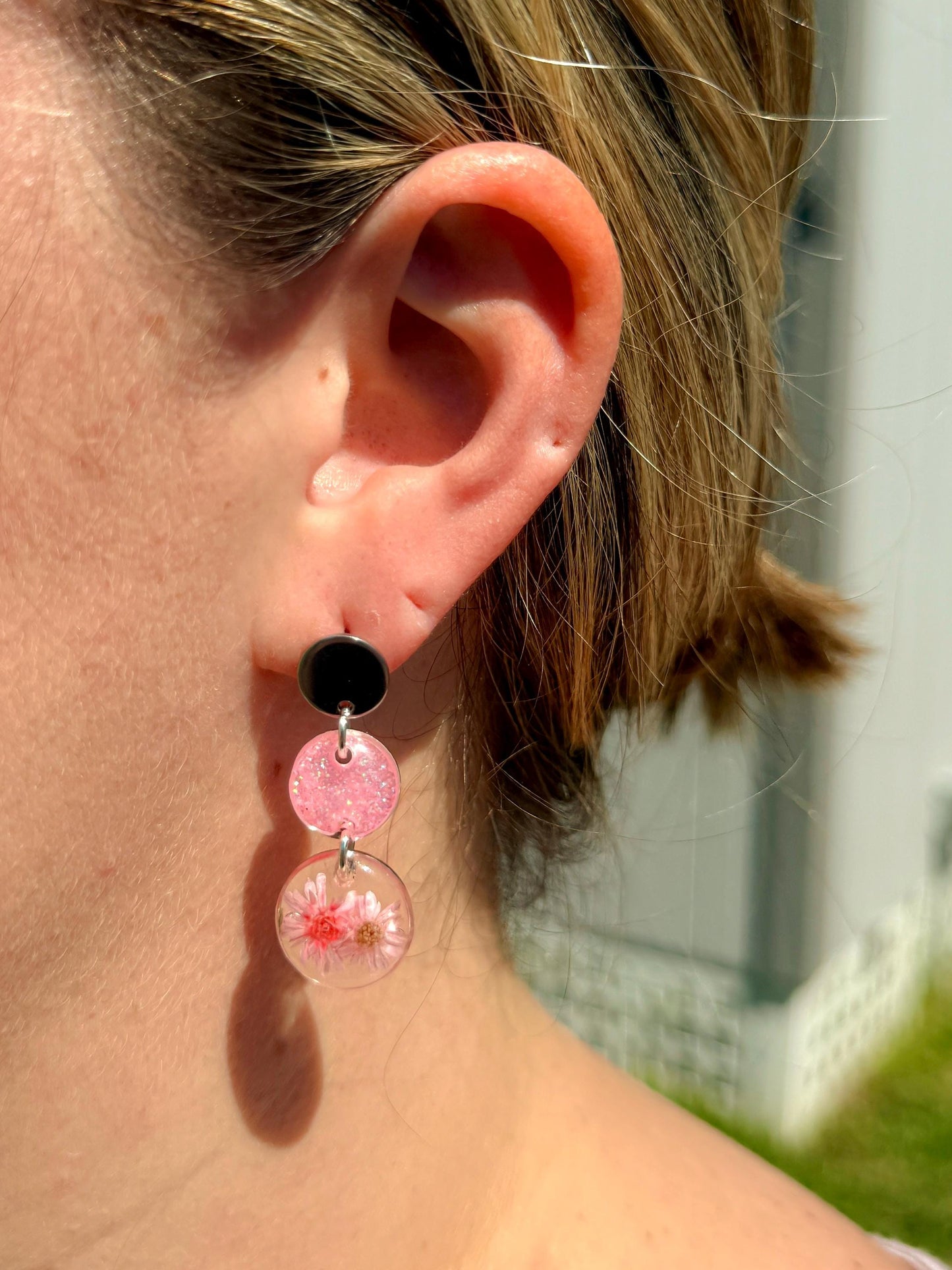 Tiny Dried Pressed Flowers Circle Earrings – Dainty Silver Studs with pink resin