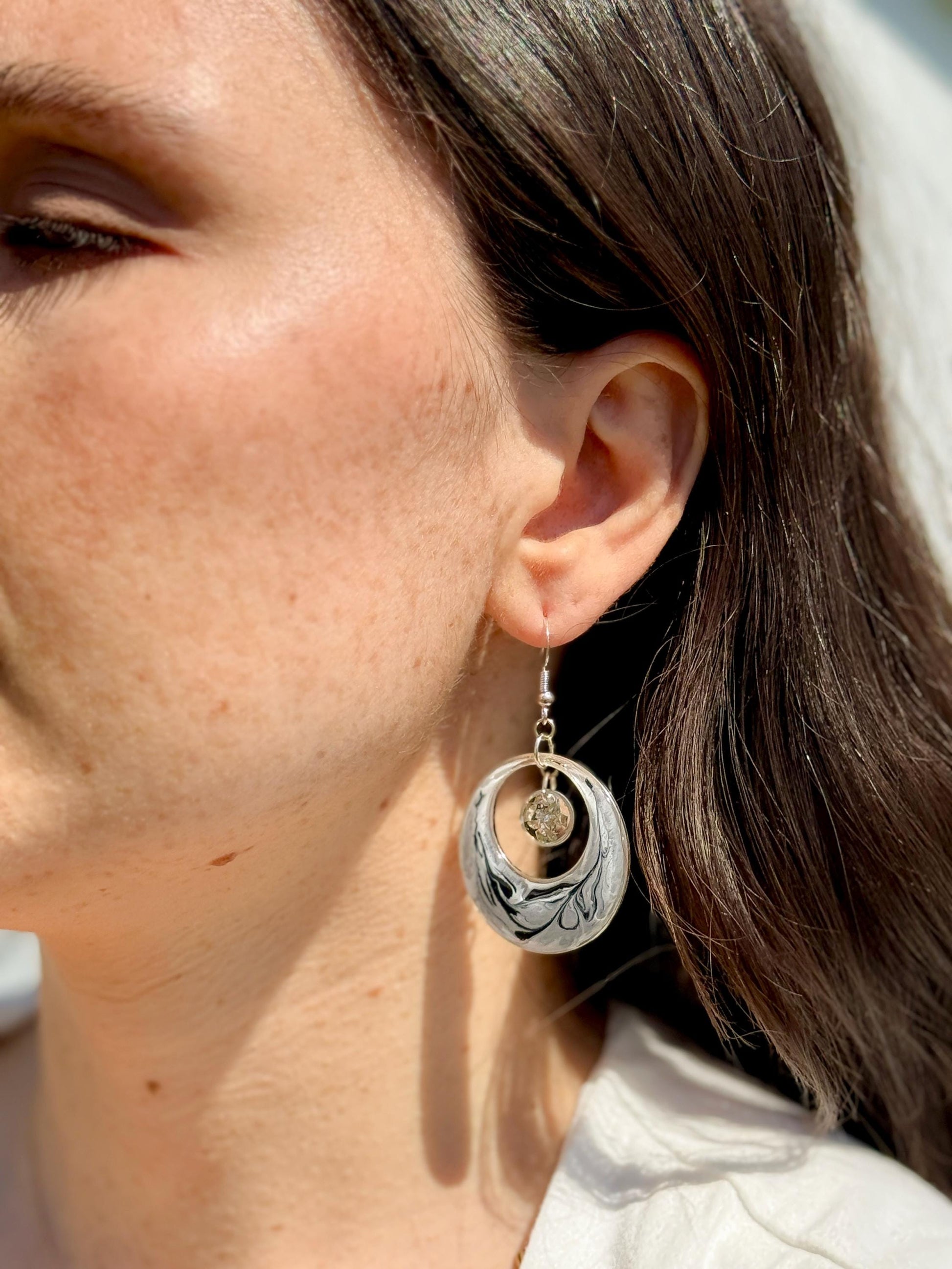 Handmade Swirl Resin Hoop Earrings – Modern Monochrome Design with Silver Accents