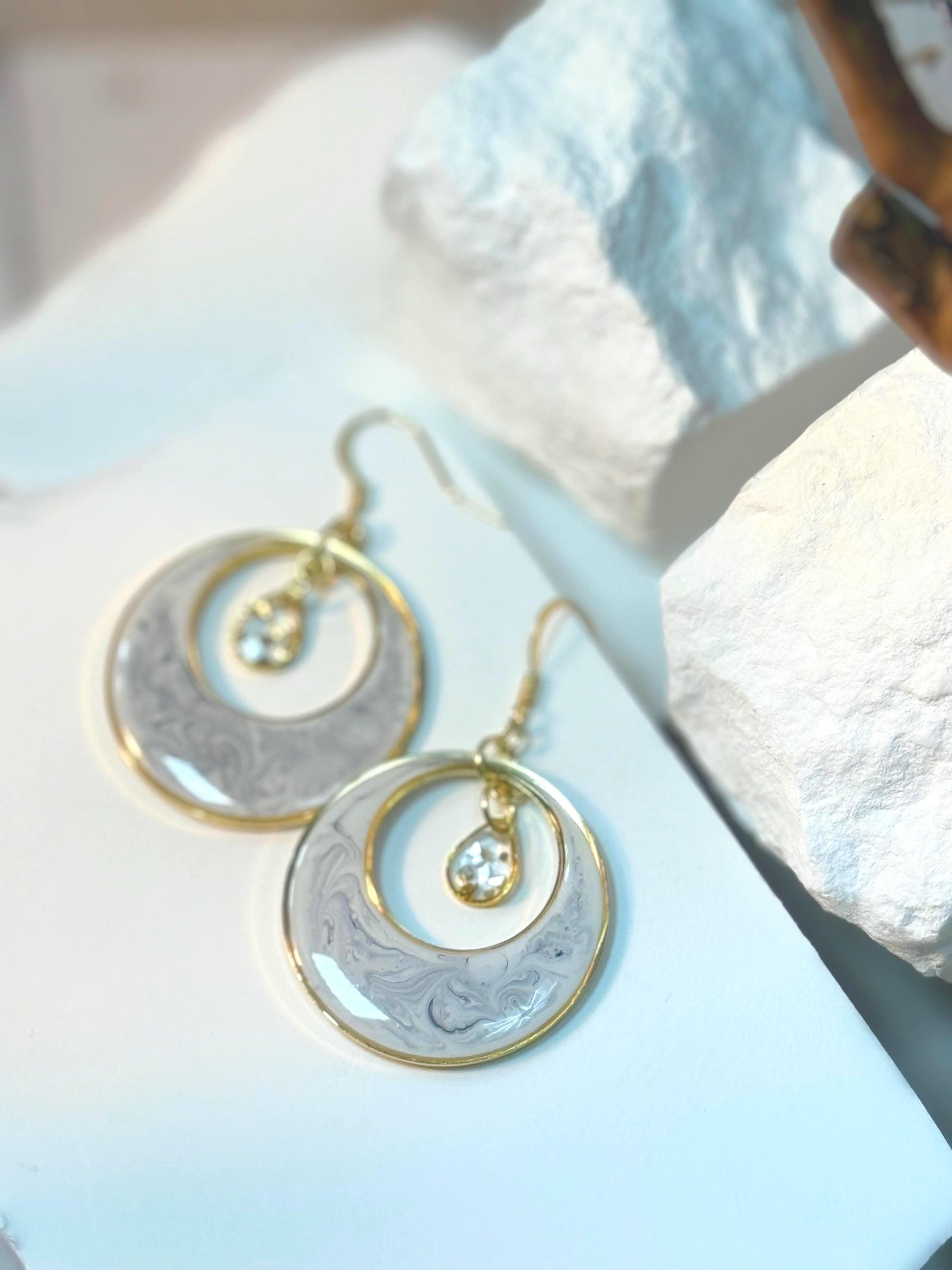 Handmade Swirl Resin Hoop Earrings – Modern Marble Design with Gold Accents