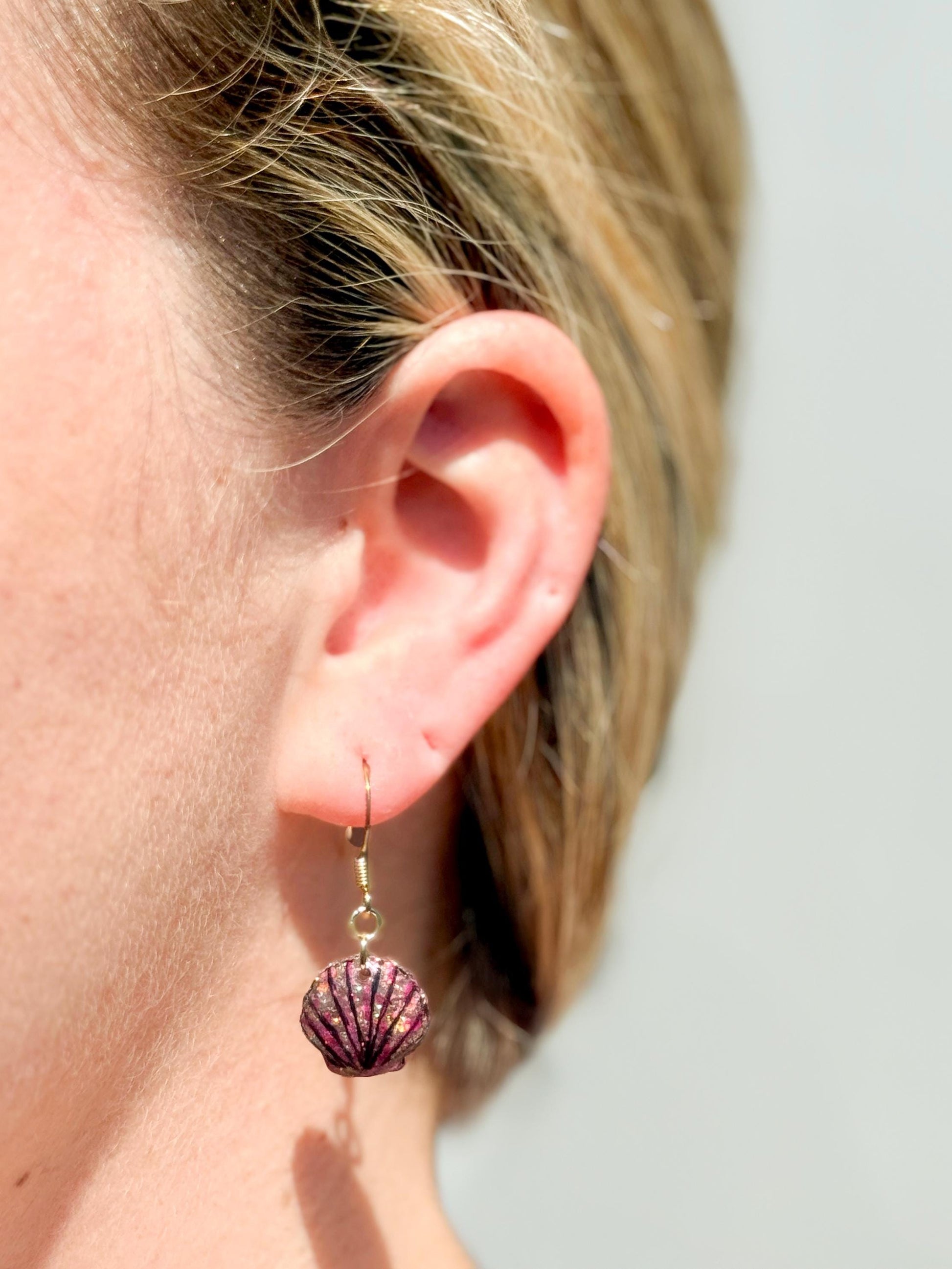 Glitter Resin Seashell Earrings: Hand-Painted Black Detail, Beach Jewelry