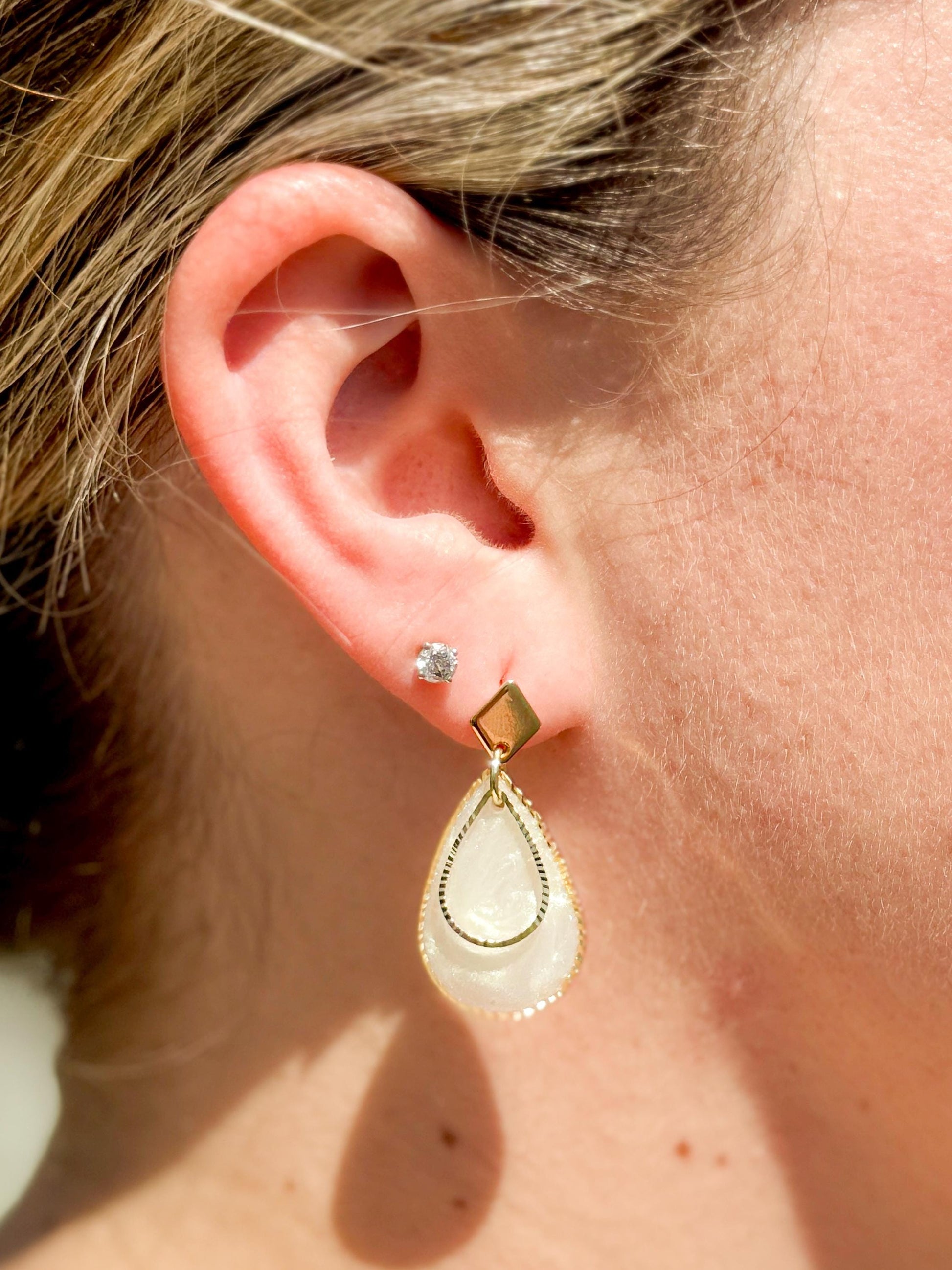 Gold Teardrop Pearl Resin Earrings: Handmade Bridal Dangle Jewelry