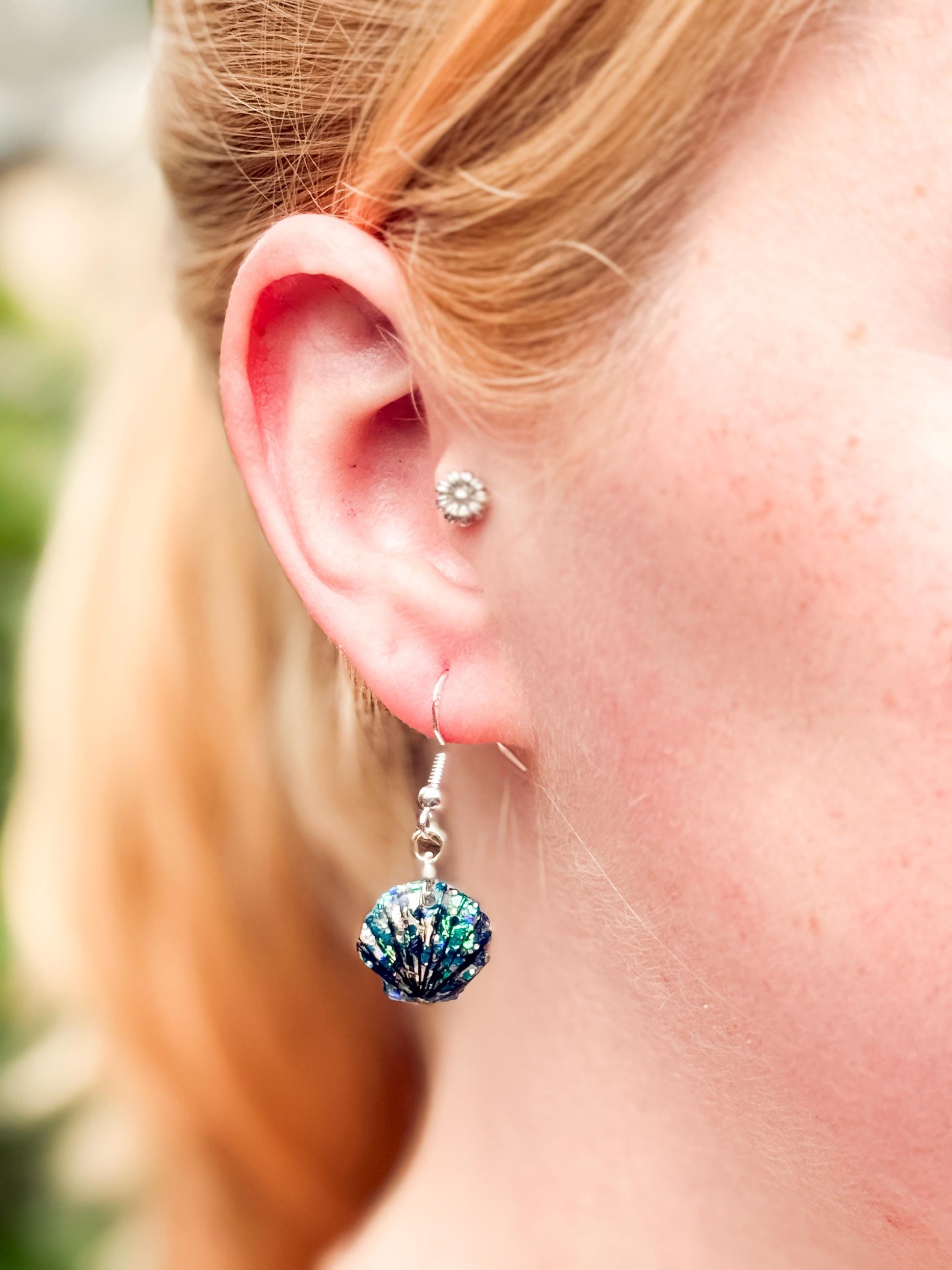 Glitter Resin Seashell Earrings: Hand-Painted Black Detail, Beach Jewelry