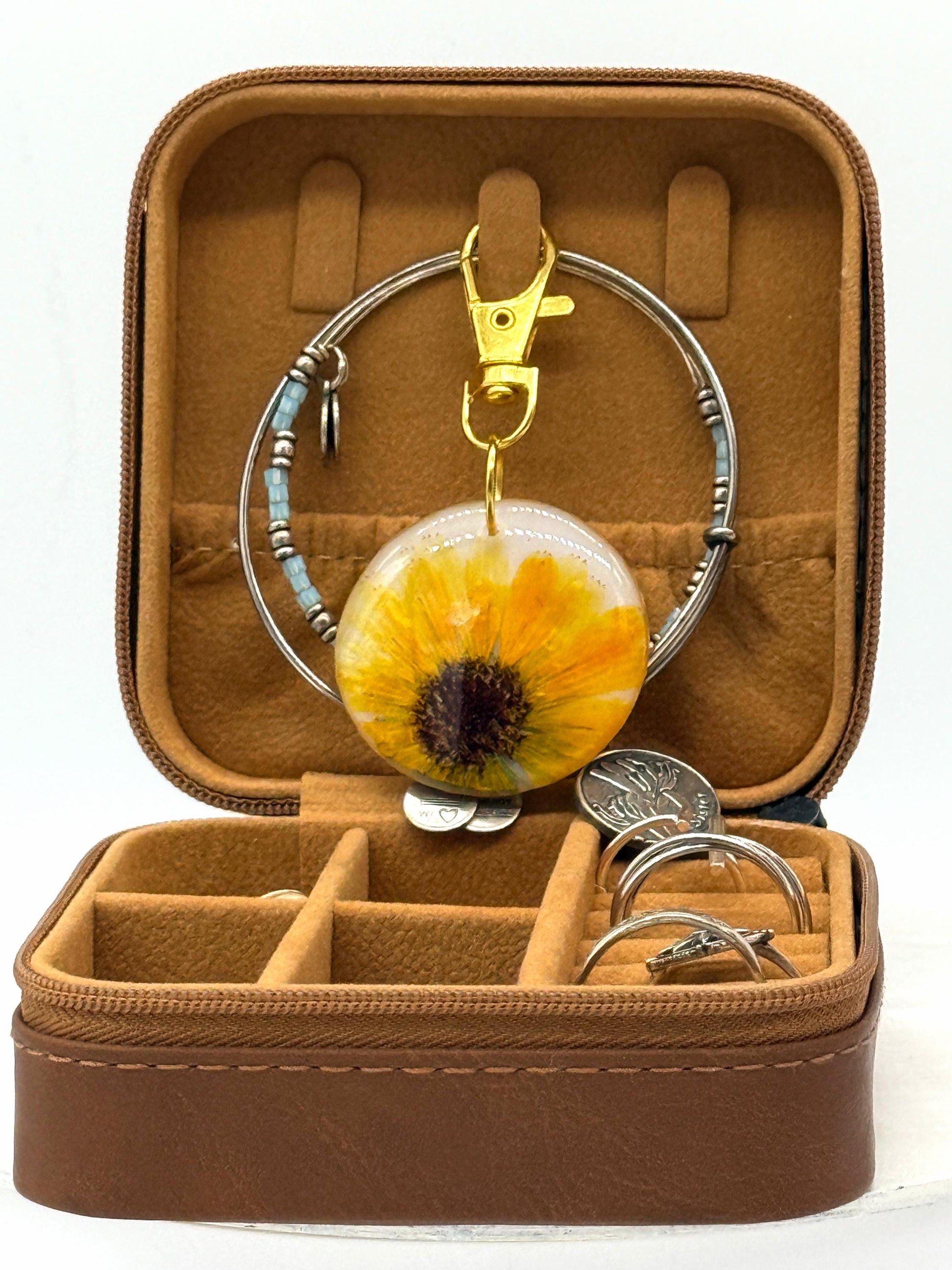Birth Flower Keychain: Pressed Flower Resin Charm, Gold or Wood Frame