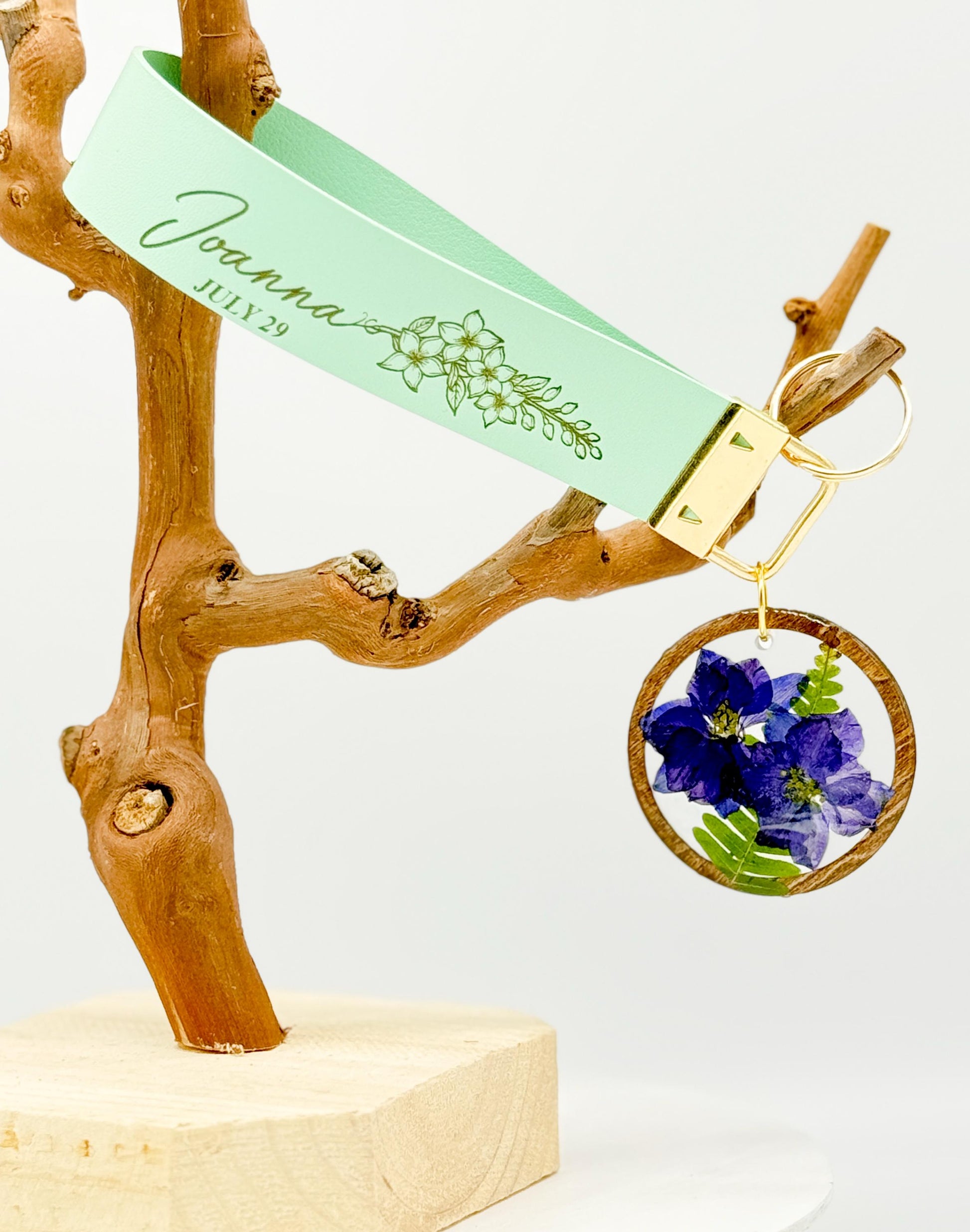 Personalized Birth Flower Keychain: Faux Leather Strap, Resin Flower Charm