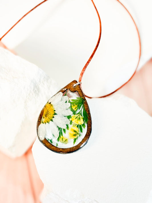 Real Daisy Teardrop Necklace: Resin Pendant, Wood Frame, Gold Chain or Leather Cord