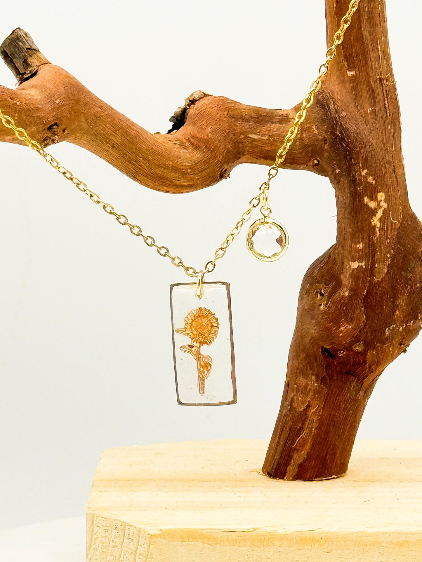 Birth flower necklace, floral necklace – Custom Resin & Gold-tone Charm • Optional Birthstone • Any Month