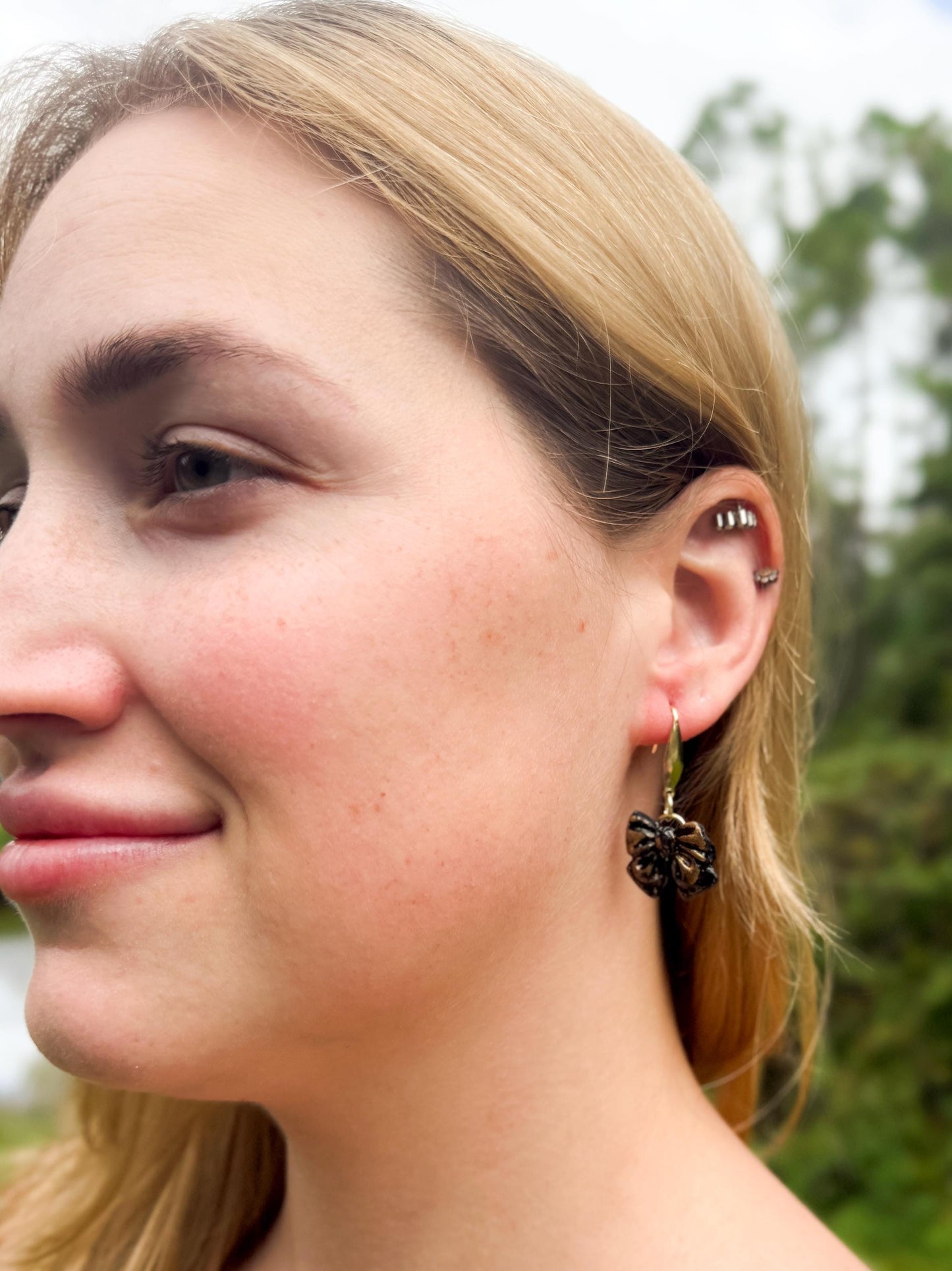 Black & Gold Bow Earrings: Gothic-Glam Polymer Clay Jewelry