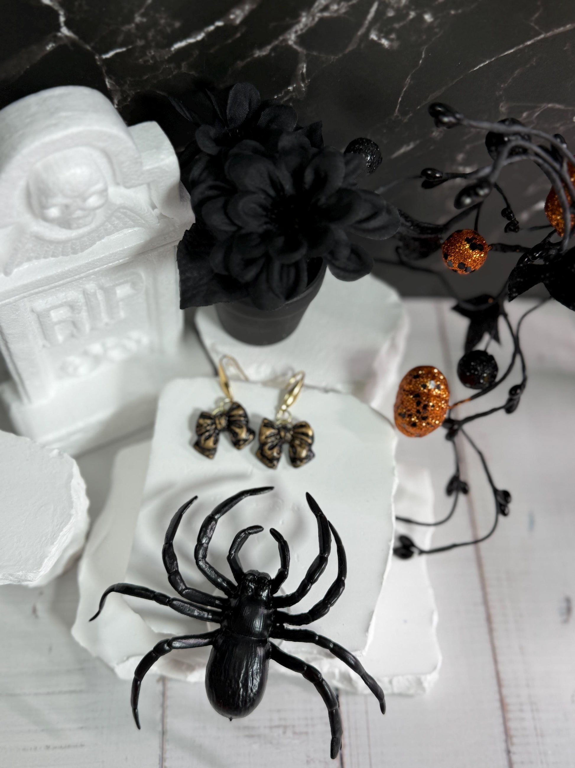 Black & Gold Bow Earrings: Gothic-Glam Polymer Clay Jewelry