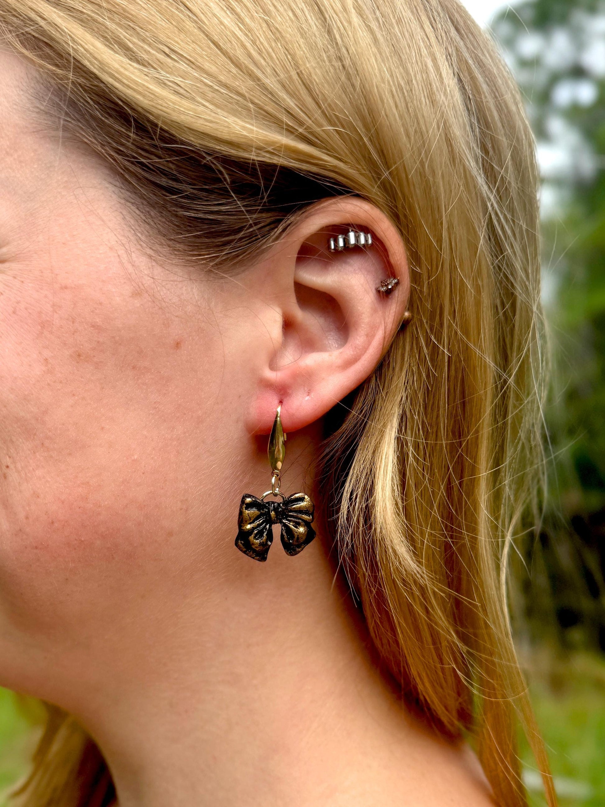 Black & Gold Bow Earrings: Gothic-Glam Polymer Clay Jewelry