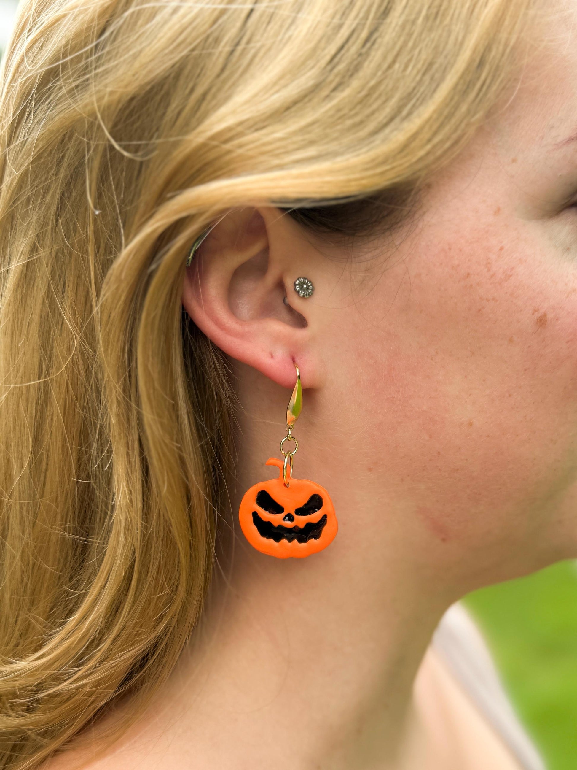 Halloween Earrings, Pumpkin Earrings — Handmade Jack-O’-Lantern Polymer Clay & Black Resin Dangles (Gold)