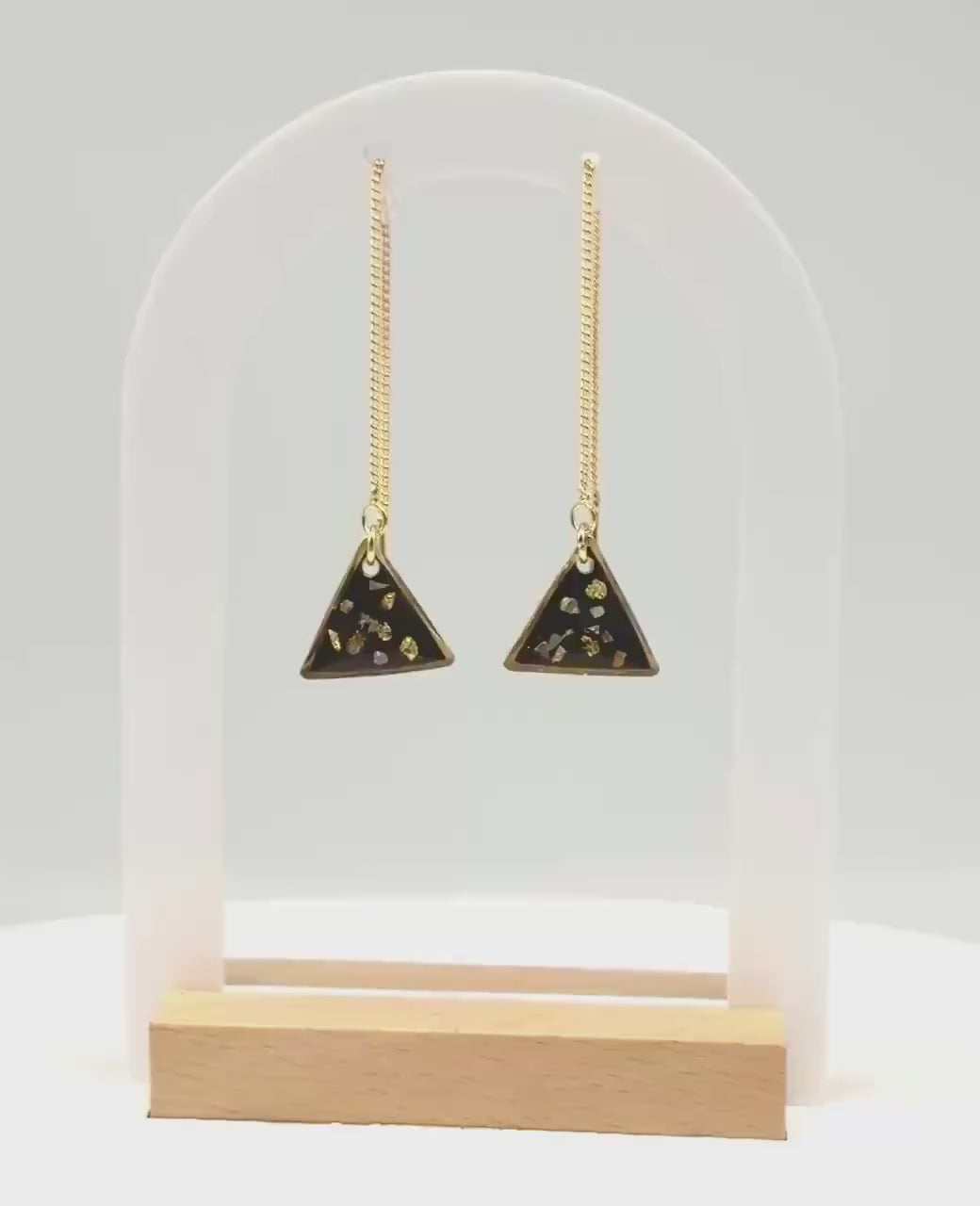 Simple Black Resin Threader Earrings – Modern Gold Pebbles, Triangle Pendant
