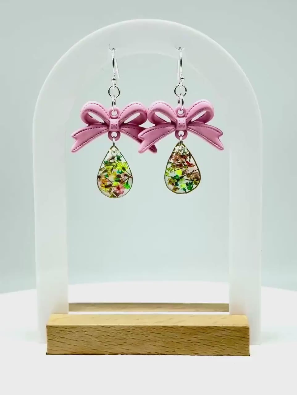Handmade Bow & Real Floral Resin Teardrop Earrings – Pink Ribbon Charm with Real Flowers