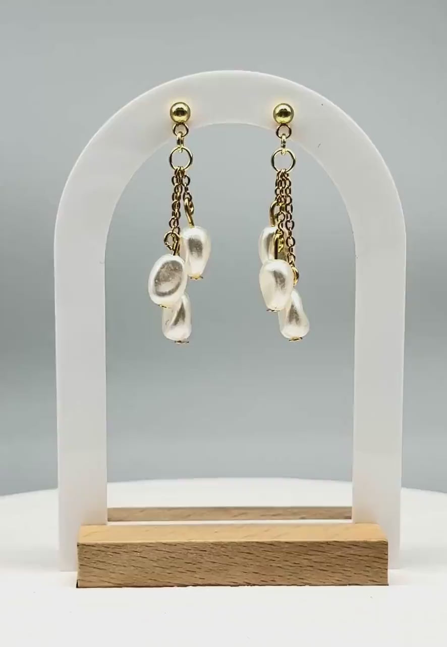 Handcrafted Baroque Pearl Cascade Earrings – Elegant Beaded Dangle Jewelry